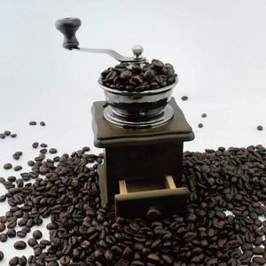 Fashion Life Style Home Accessories Retro Wooden Coffee Bean Hand Grinder Family Mini Flour Mill